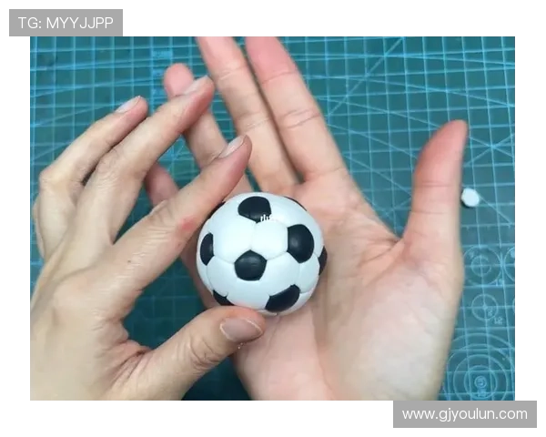 儿童创意粘土制作足球明星玩具的乐趣与技巧分享